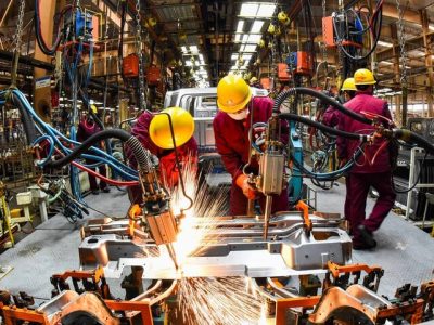 باید ظرفیت‌های سرمایه‌گذاری را توسعه دهیم و به دنبال مقصر نباشیم