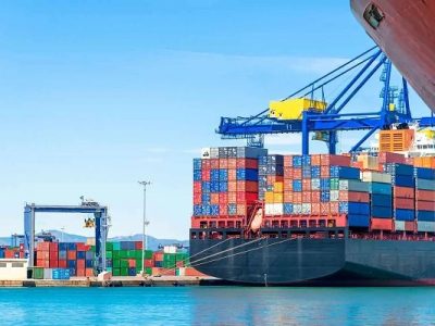 رشد ۲۱ درصدی تجارت غیرنفتی ایران با همسایگان