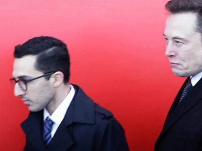 یار ایرانی ایلان ماسک از تسلا اخراج شد