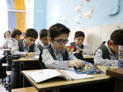 آموزش ایران در مقایسه با استانداردهای جهانی: نقاط قوت و ضعف