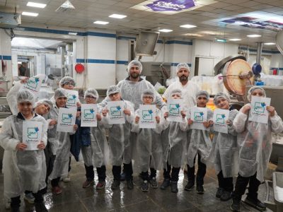 بازدید دانش‌آموزان سفیر استاندارد از واحد تولیدی گوشتیران