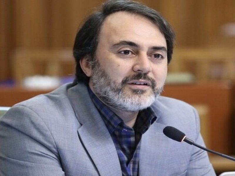 پیرهادی: دستگاه‌ها به قانون هوای پاک پاسخگو نیستند