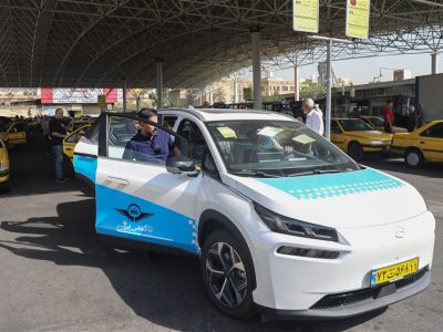 ثبت‌نام ۱۴۰۰ متقاضی تاکسی برقی در تهران